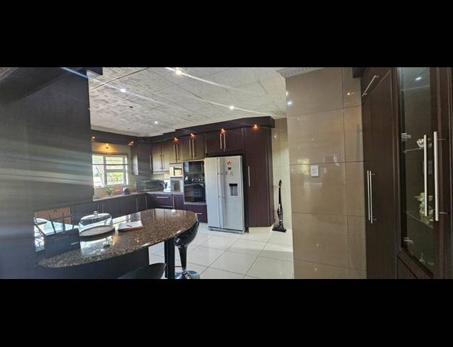 3 BEDROOM HOUSE FOR SALE IN SCOTTBURGH SOUTH